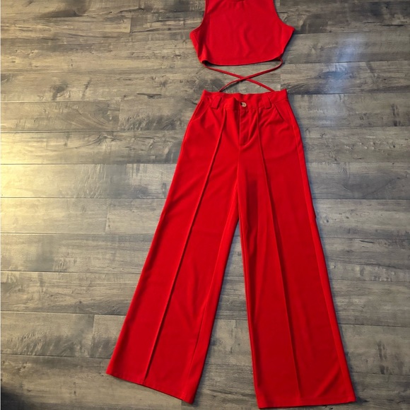 Red two piece SHEIN outfit - Picture 2 of 4